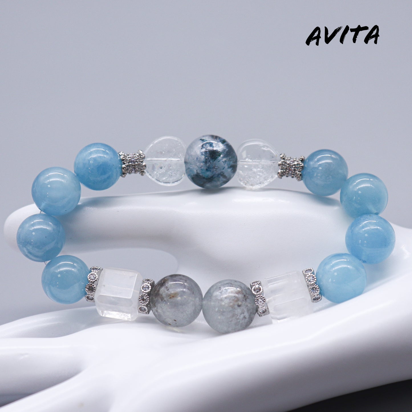 AVITA Heart To The Sea 20% OFF Natural Aquamarine Bracelet Jewelry For Elevating Your Courage and Confidence