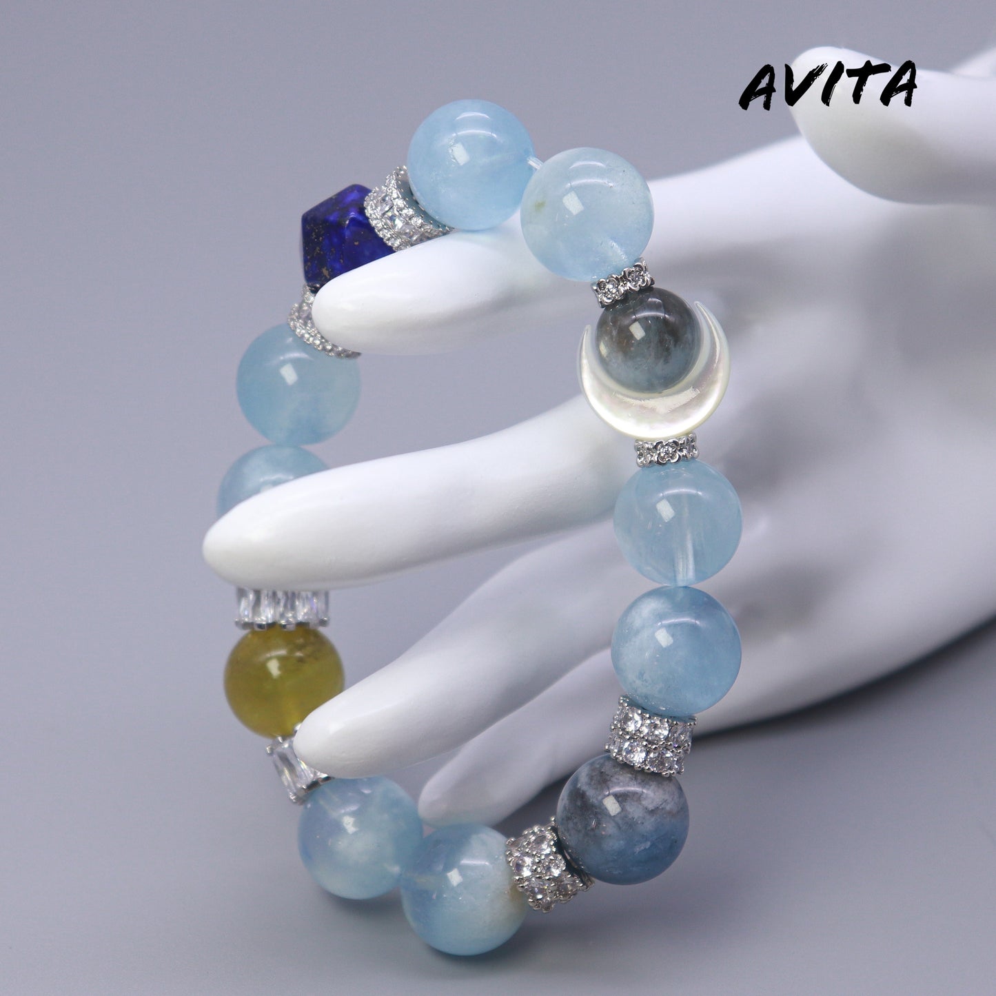 AVITA Ocean Of Stars 20% OFF Natural Aquamarine Bracelet Jewelry For Elevating Your Courage and Confidence