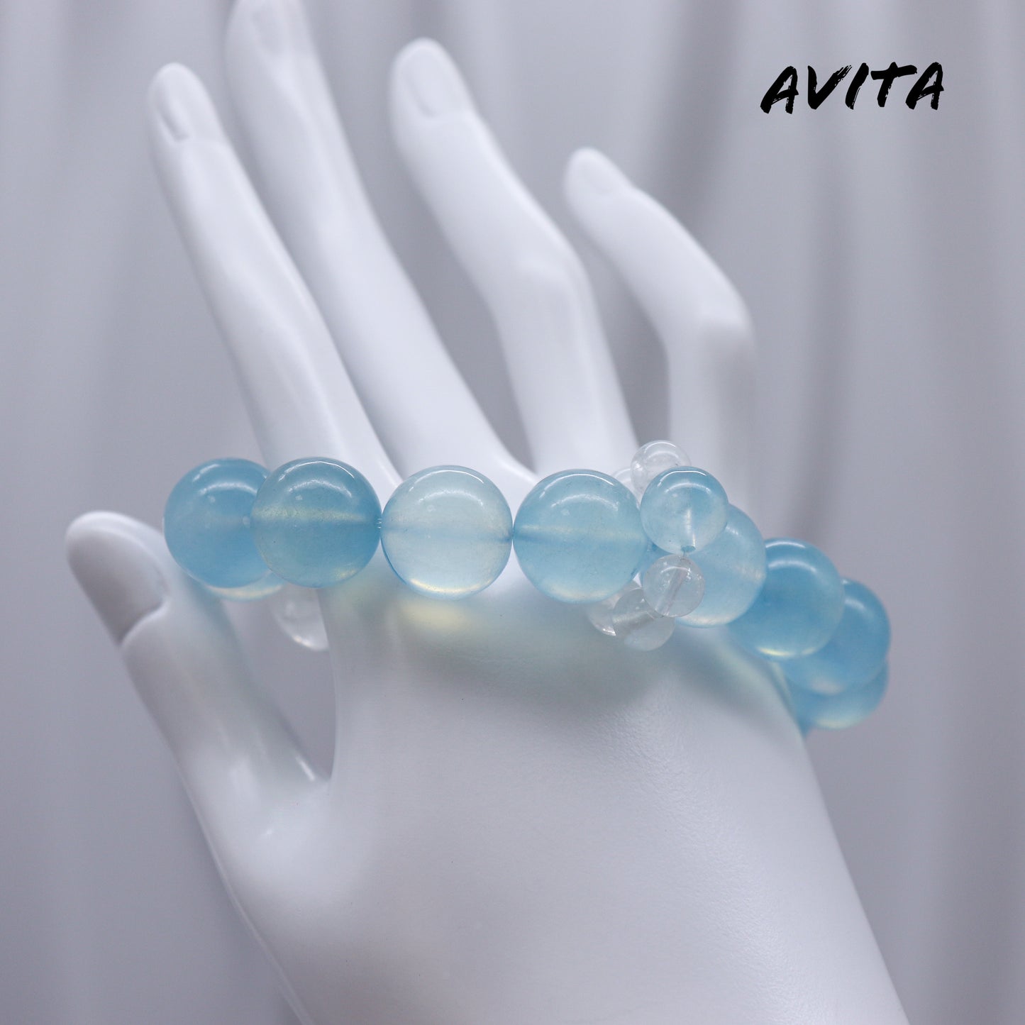 AVITA Ocean Kiss 20% OFF Natural Aquamarine Bracelet Jewelry For Elevating Your Courage and Confidence