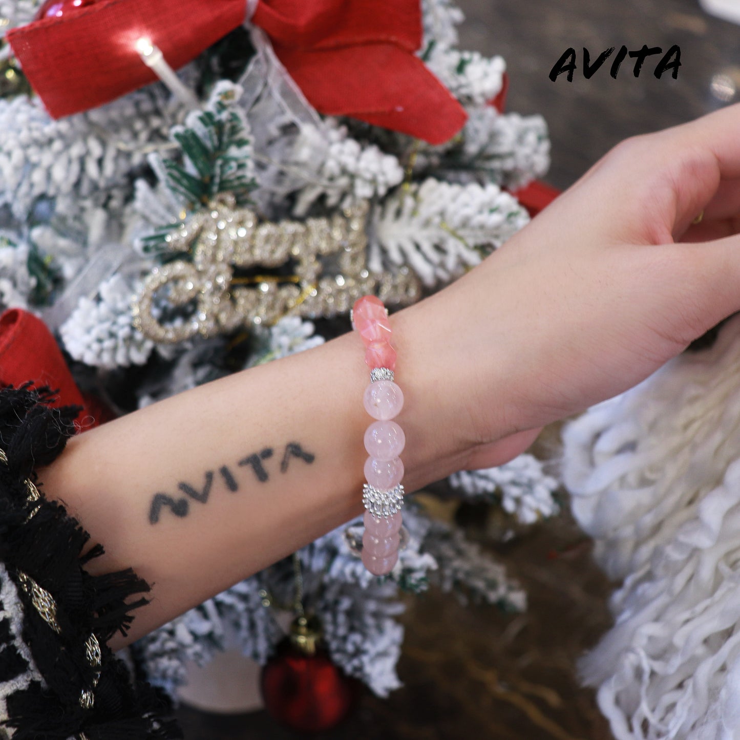 AVITA Love Under The Moon 20% OFF Natural Pink Crystal Bracelet Jewelry For Energy Boost & Attracting Love