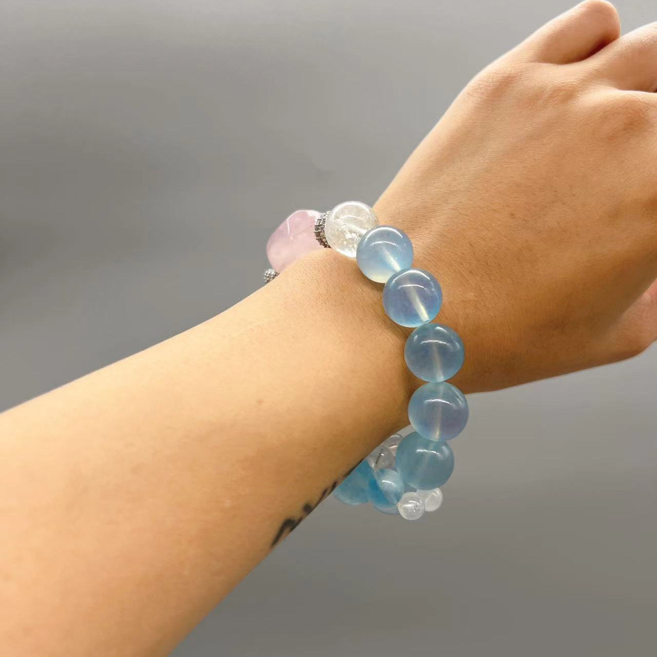 AVITA Ocean Kiss 20% OFF Natural Aquamarine Bracelet Jewelry For Elevating Your Courage and Confidence