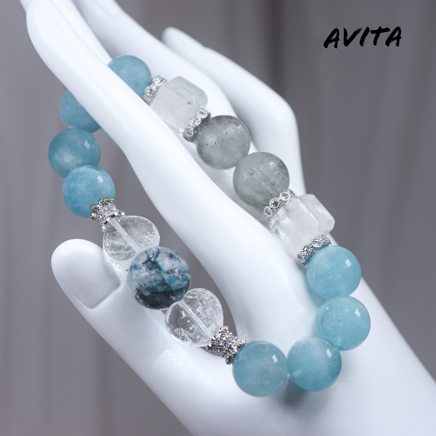 AVITA Heart To The Sea 20% OFF Natural Aquamarine Bracelet Jewelry For Elevating Your Courage and Confidence