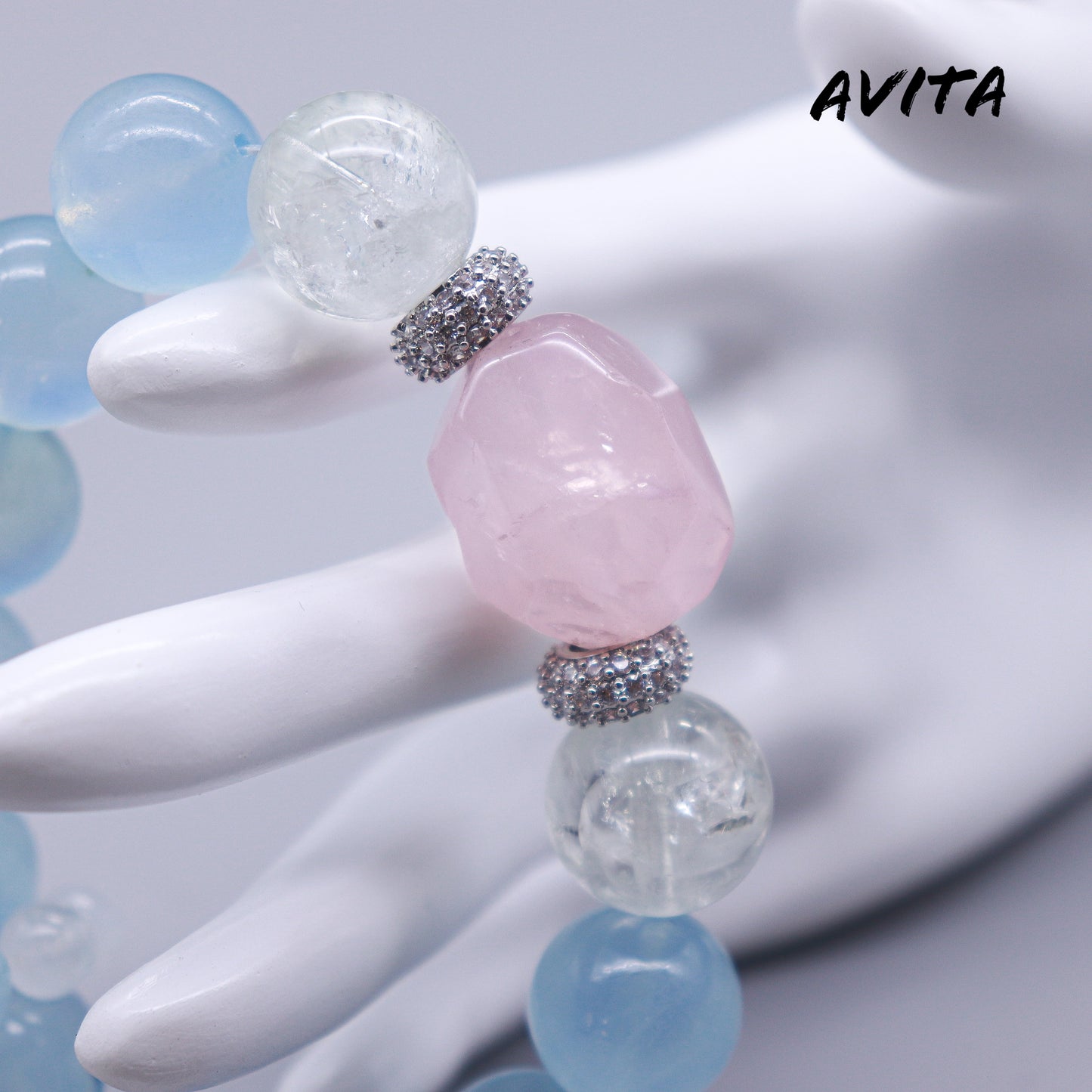 AVITA Ocean Kiss 20% OFF Natural Aquamarine Bracelet Jewelry For Elevating Your Courage and Confidence