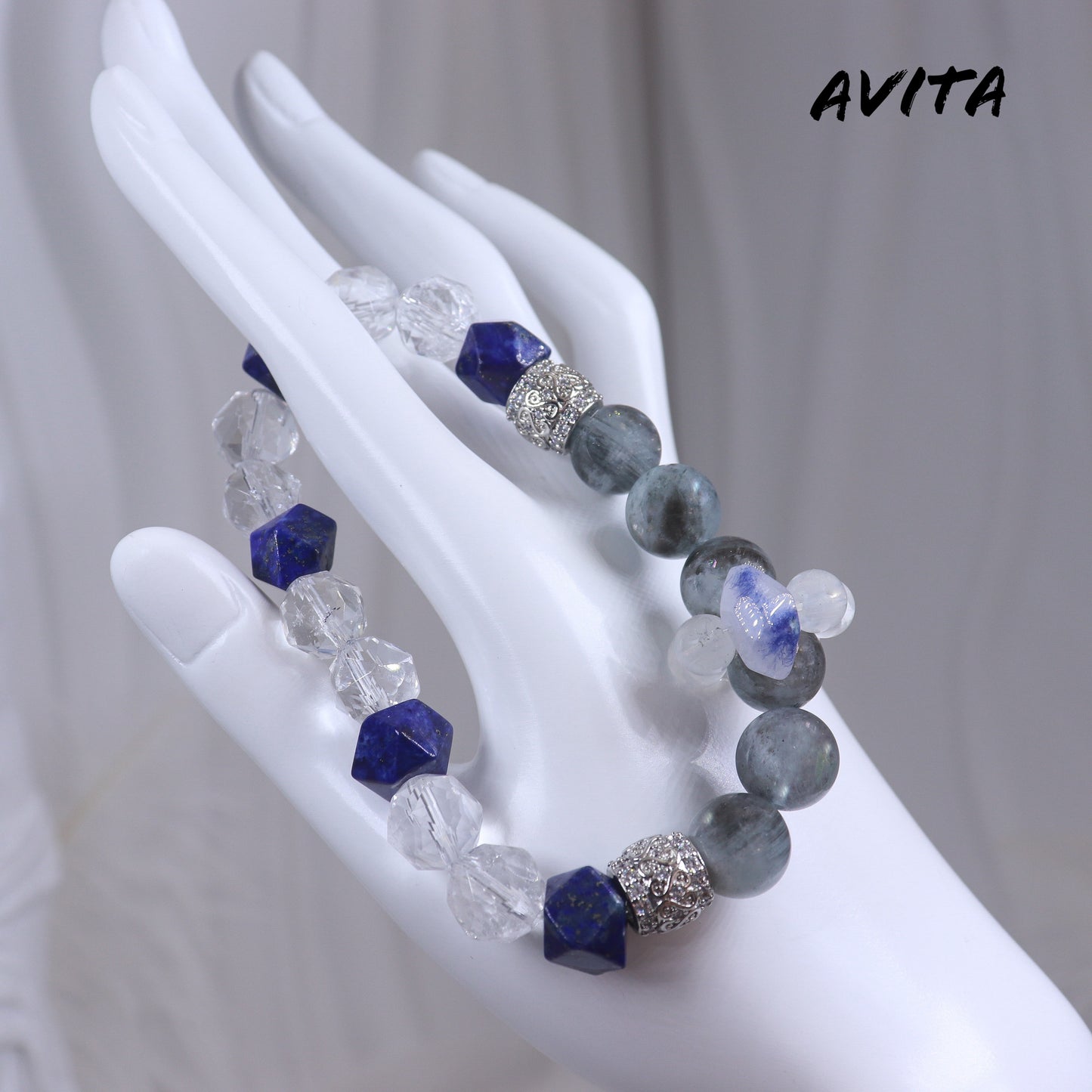 AVITA Mind Healer 15% OFF Natural Aquamarine Bracelet Jewelry For Elevating Your Courage and Confidence